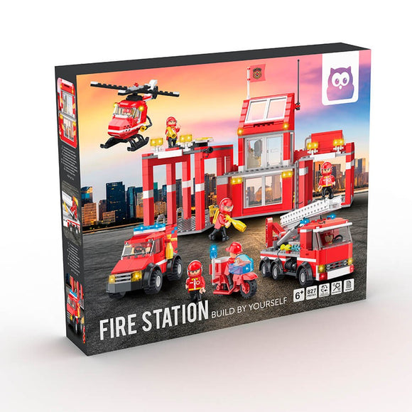 Fire Station. Build by Yourself. 827 pieces
