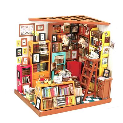 Sam's Study Room Miniature House